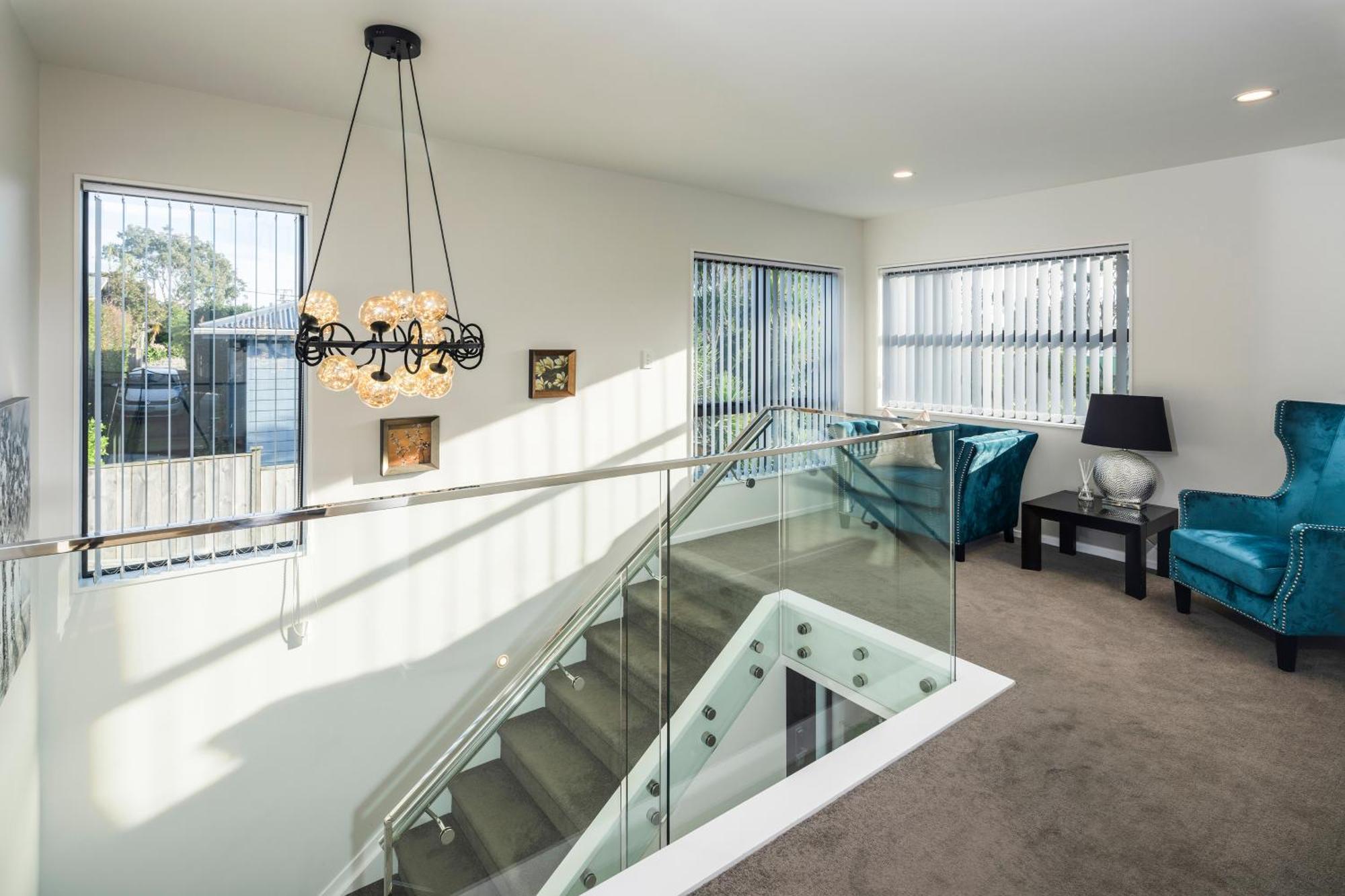 Modern Immaculate Residence In Mount Wellington Окленд Экстерьер фото